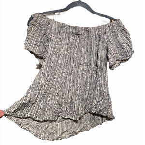 Forever 21 Off Shoulder Blouse